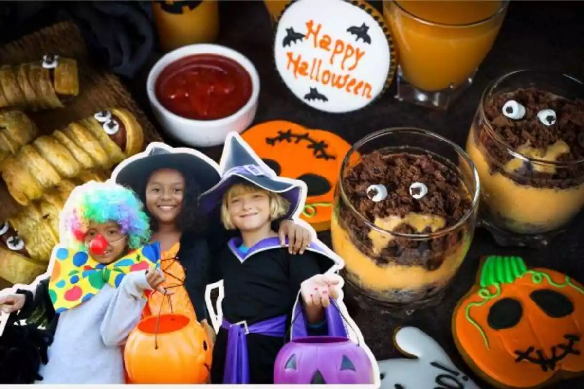 Foto tres niños disfrazados de payaso y brujas para Halloween y de fondo una foto de una mesa llena de dulces y galletas de Halloween, como momias de hojaldre, galletas de calabaza y vasos con chocolate